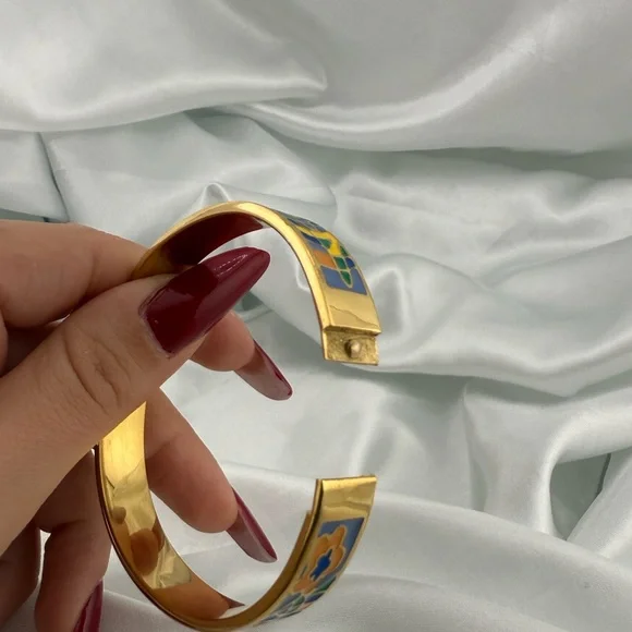 Multicolour Gold modern art blue and yellow Stainless steel cuff bracelet - Picture 8 of 10